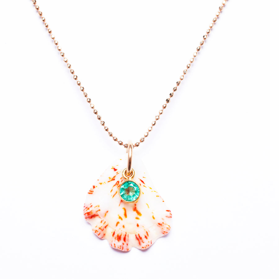 SHELL AND EMERALD GOLD NECKLACE