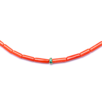 Emerald and coral necklace